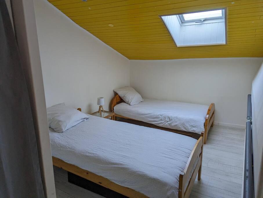 Maison De Village, Jacuzzi, Salle Cinema Valencin Buitenkant foto